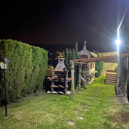 O Carballo Da Pedra Holiday home *
