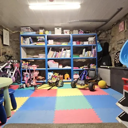 O Carballo Da Pedra בית נופש La Caniza