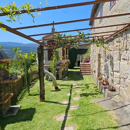 O Carballo Da Pedra Holiday home