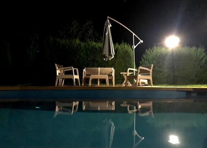 別荘 O Carballo Da Pedra *